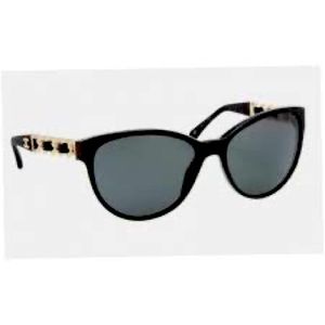 Chanel black cat eye gold chain sunglasses. 💯 authentic.
